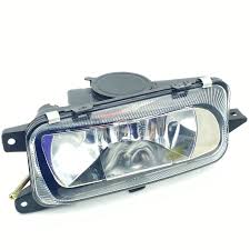 DELANTERO FOG LAMP DERECHO ACTROS MP 2